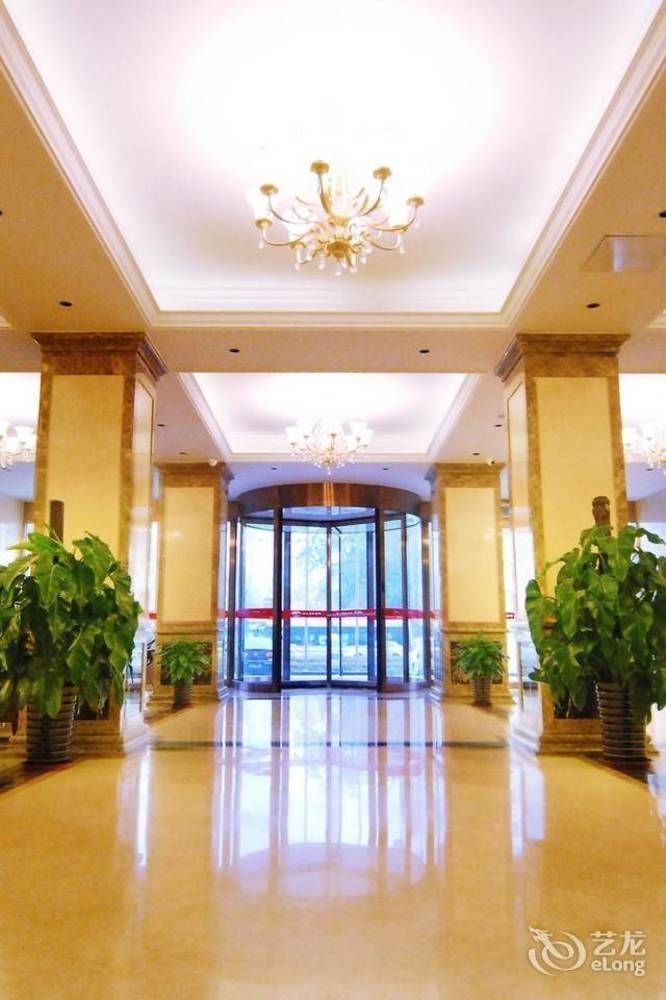 Hedong Zhongqi Shiji Hotel Тяньцзинь Экстерьер фото